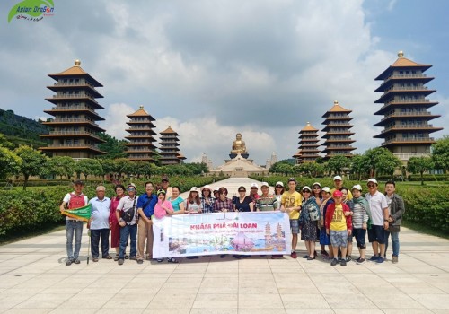 Hình ảnh kỉ niệm tour Đài Loan khởi hành ngày 19-6-2019